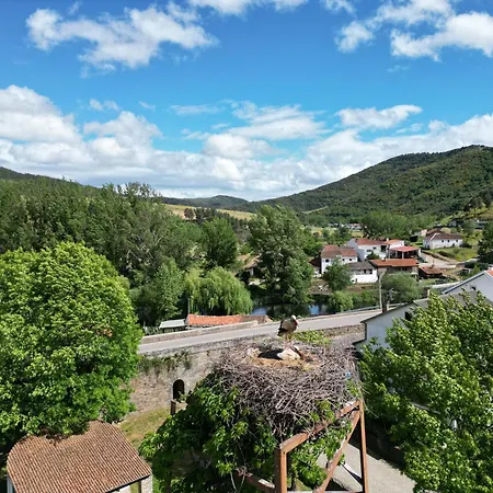 Cantinho Do Silvano Holiday home Gimonde