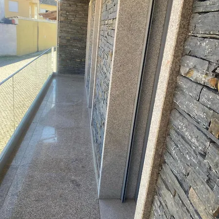 Cantinho Do Silvano Holiday home Gimonde